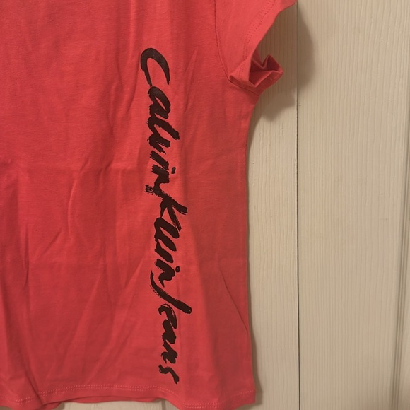 NWT Calvin Klein Jeans pink tshirt size small 7 - Picture 2 of 4